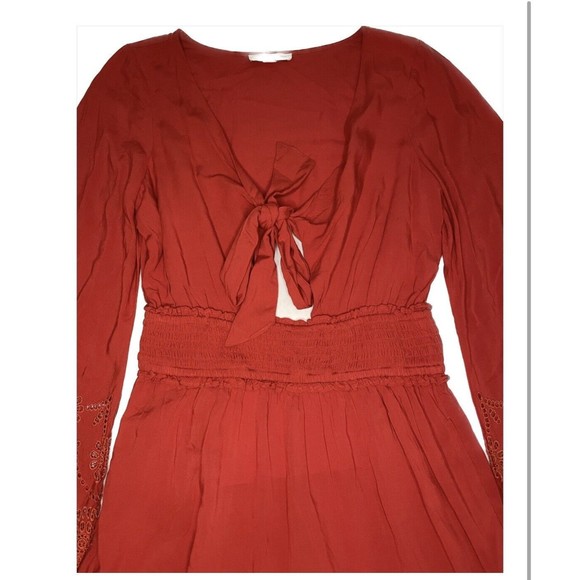 American Eagle Red Tie Front Bell Sleeve Romper Women’s Size Small - Picture 4 of 12